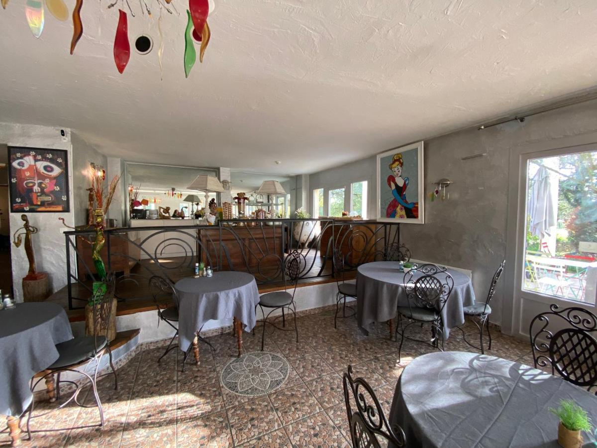 Hotel La Roseliere Saint-Quentin-Fallavier Zewnętrze zdjęcie